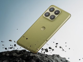 Motorola Edge 70 Plus लॉन्च हुआ 200MP 3 कैमरा, 6500mAh बैटरी के साथ, IP64 रेटिंग!