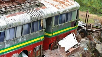 Navi Mumbai: Tragedy Averted After Brake Failure Leaves Bus Uncontrollable, Four Vehicles Damaged