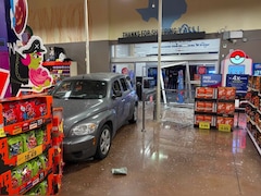 US Man Crashes Car Into Grocery Store So He Could Use Bathroom