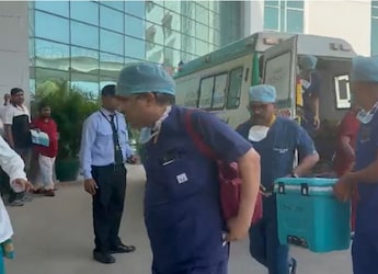 Noida Hospital's Green Corridor Clears 20 Km In 16 Minutes To Deliver Donor Heart