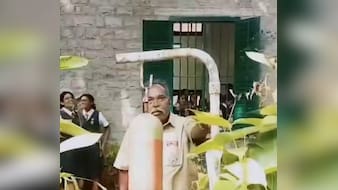 38 साल की सेवा के बाद जब 'दास अंकल' ने बजाई स्कूल की आखिरी घंटी, आनंद महिंद्रा ने शेयर किया वीडियो
