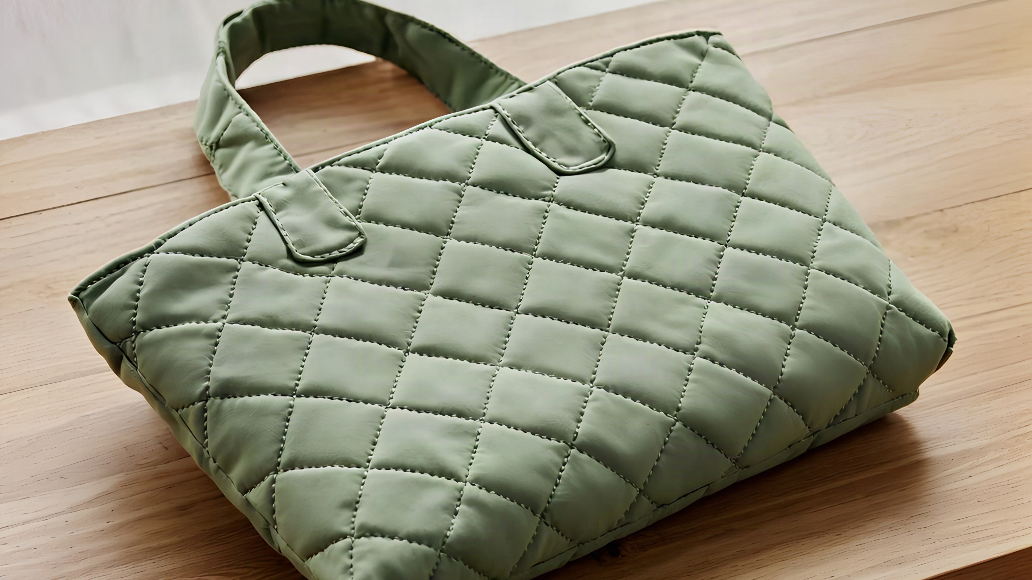 Top 5 Best Quilted Bags Trending This Festive Season 