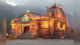 केदारनाथ गर्भगृह की Viral Reel से मचा बवाल! मंदिर समिति ने शुरू की जांच, कार्रवाई की तैयारी