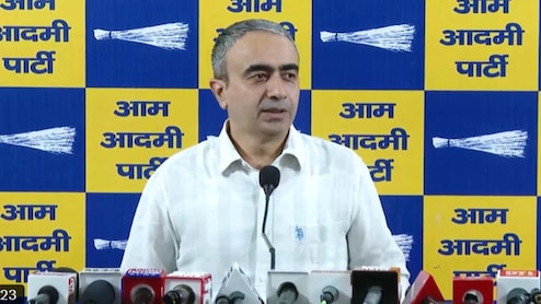 आम आदमी पार्टी ने राघव चड्ढा पर साधा निशाना, पूछा- स्पेशल रफ्तार से कैसे बना वोट?