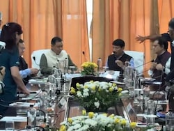Meghalaya, Assam Hold Meeting To Address Tourist Cab Operators' Issues