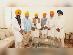अमरजीत सिंह चावला मामले की SIT जांच की मांग, शिरोमणि अकाली दल का CM भगवंत मान को ज्ञापन