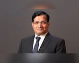 Macro Risks Weigh; IT And Banking Stocks Offer Value, Says Emkay's Manish Sonthalia