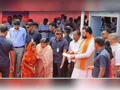 CM के सामने इंतजाम, दौरा खत्म होते ही गायब? हाजीपुर बाढ़ राहत शिविर में वायरल वीडियो-ऑडियो से उठे बड़े सवाल