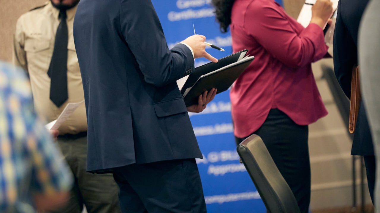 US Job Openings Edge Higher In Sign Of Stable Labor Demand