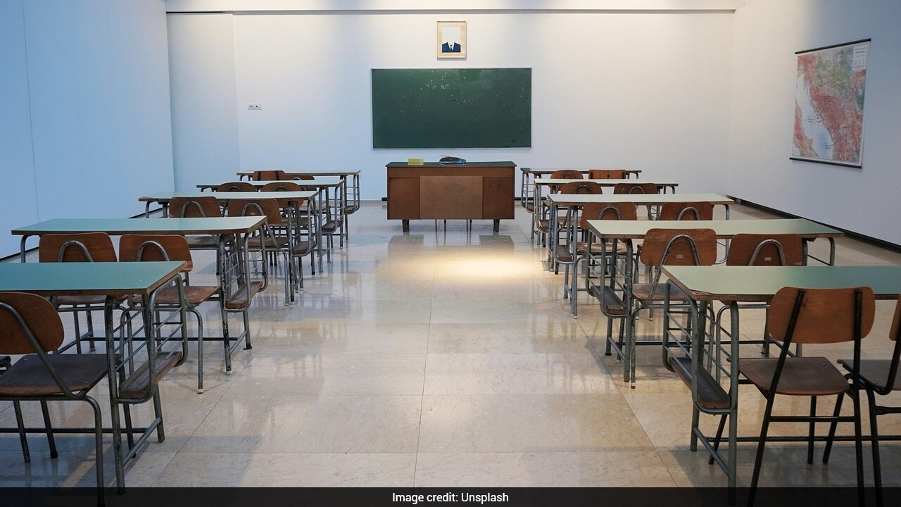 Chinese High School's One Bathroom Break Per Semester Policy Triggers Backlash