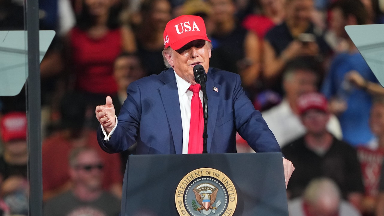 Trump Threatens To Ban CNN, MS NOW, Politico From White House Over Coverage
