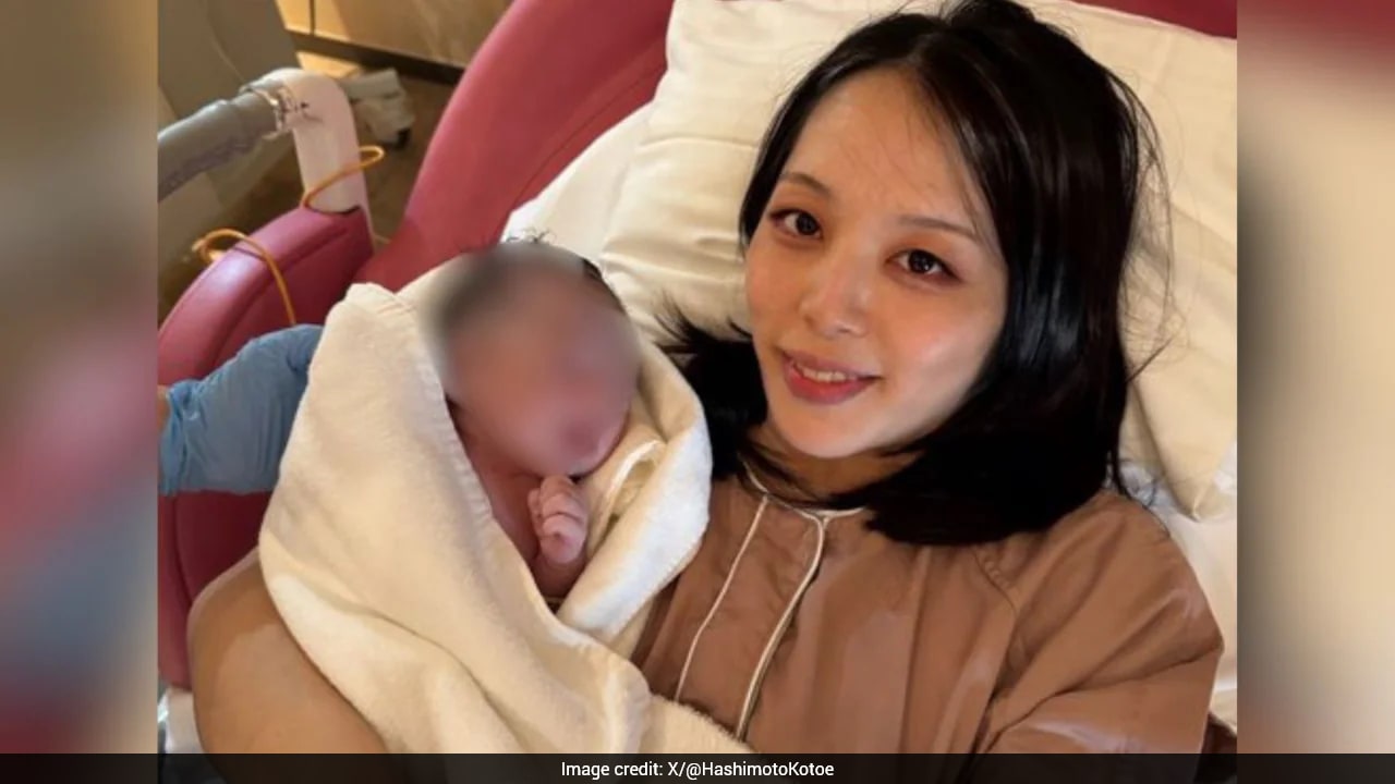"Now Is The Time": Japanese Woman Welcomes 7th Child To Help Boost Birth Rates, Goes Viral