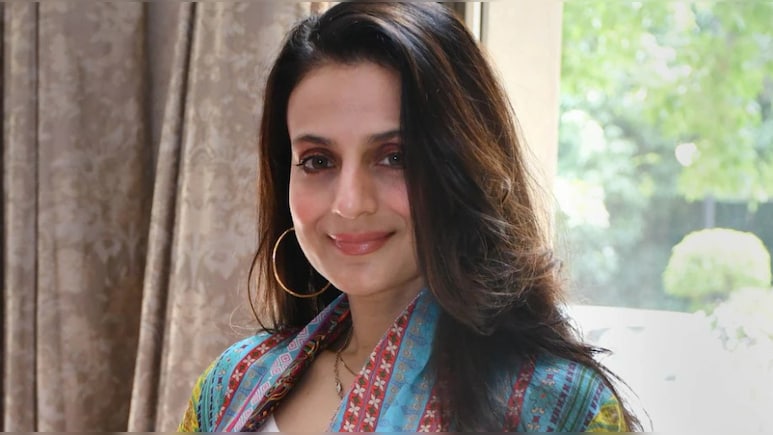अमीषा पटेल ने फीमेल एक्टर्स की बड़ी टीम के खर्चों पर कसा तंज, कहा- &lsquo;कई एक्ट्रेस अपने स्टारडम की सच्चाई को नहीं मानतीं&rsquo;