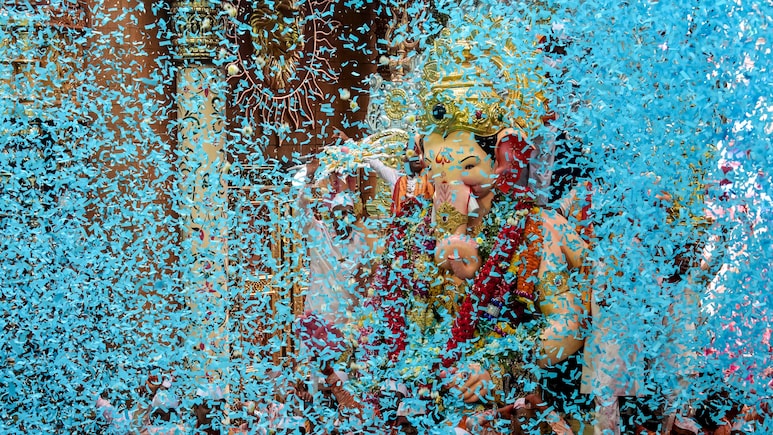 Mumbai Bids Adieu To Lalbaugcha Raja, Chinchpokhlicha Chintamani After Marathon Immersion Processions