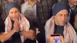 Salman Folds Hands, Requests Fans To Clear Way For Him During Ganpati Darshan