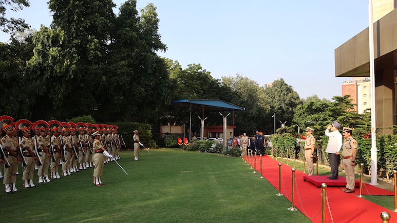 Delhi To Get Dedicated 'Pink Force': LG Orders Women Patrol Units At Colleges, Metro Stations