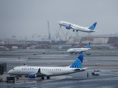 Hundreds Of US Flights Cancelled After Air Traffic Control Malfunction