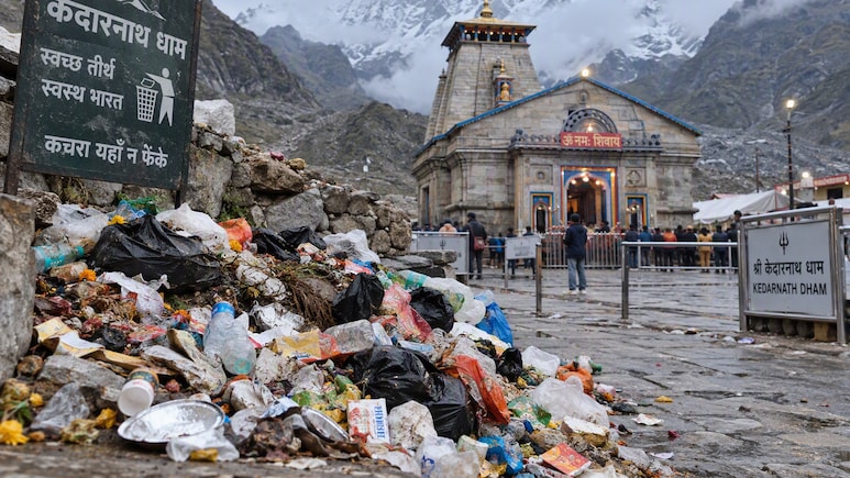 केदारनाथ धाम में कूड़े का अंबार, सिर्फ 5 महीनों में जमा हुआ 50.30 मीट्रिक टन कचरा, पिछले साल की तुलना में ढाई गुना ज्यादा