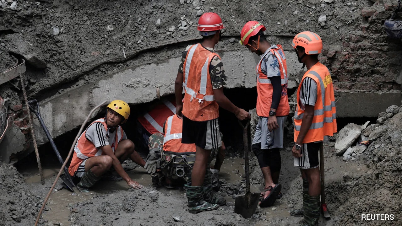 2 Rescued Alive From Hydropower Tunnel 9 Days After Nepal Floods: Report