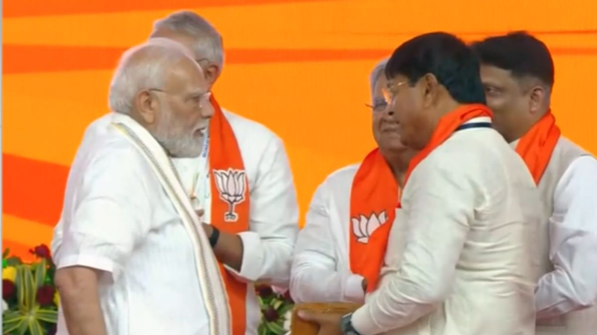 Fake PMO Official, Bodyguard With Gun Detained From PM's Mumbai Event Venue