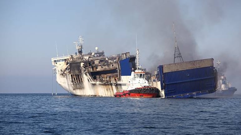 Two Turkish-Flagged Vessels Collide Off Istanbul, Contact Lost With One