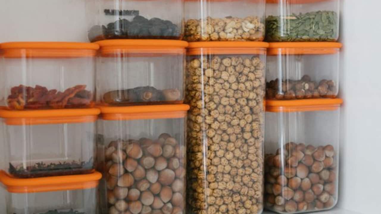Easy tips to store pet food and maintain long lasting freshness