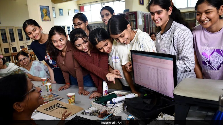 CBSE Class 10, 12 Board Exams 2027: Date Sheet Release Timeline Based on Past Trends