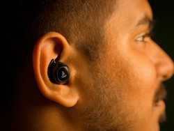 Wireless Earbuds Vs Neckbands: Key Differences And The Best Choice For 2026