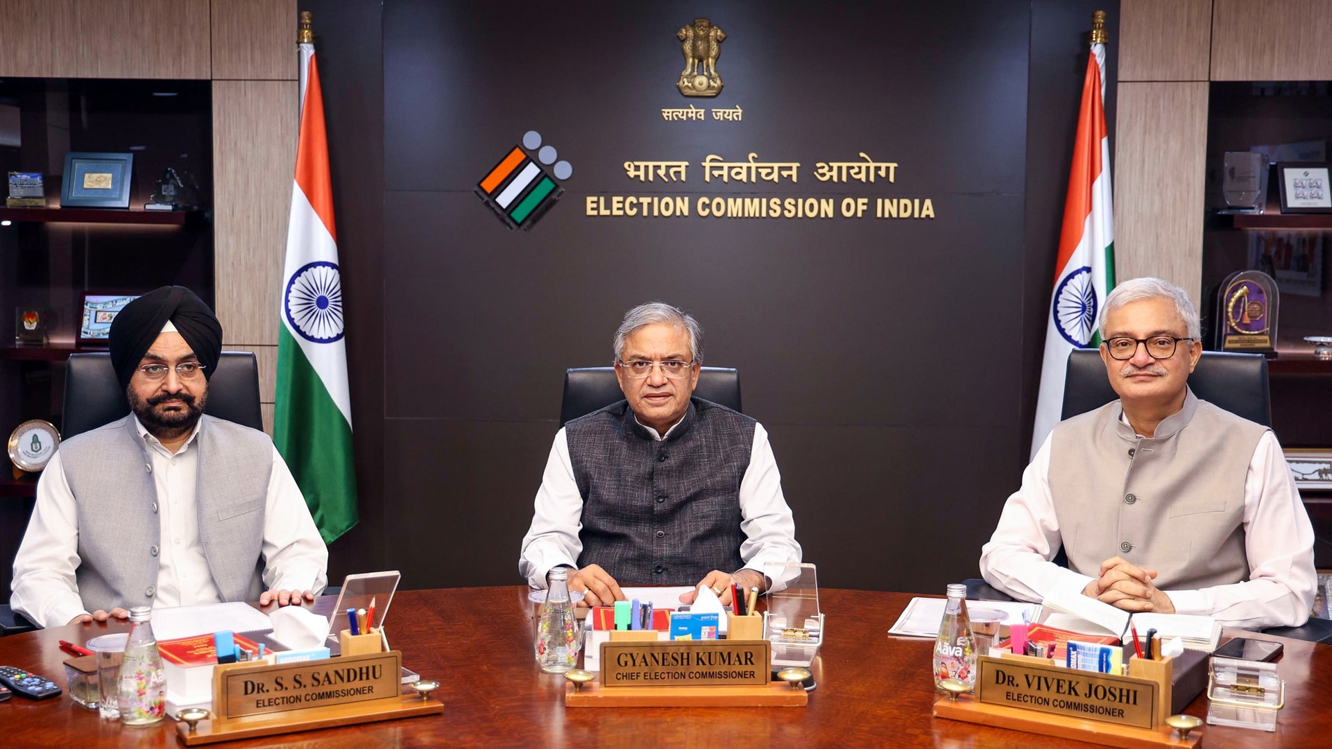 Gyanesh Kumar Under Pressure? The Big Election Commission Question