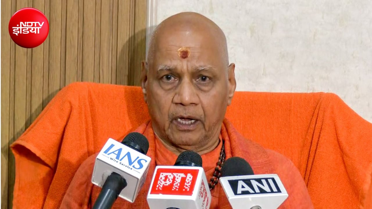 स्वामी गोविंद देव गिरी बने राम मंदिर ट्रस्ट के नए महासचिव, चंपत राय की लेंगे जगह