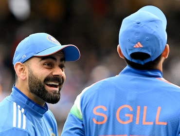 शुभमन गिल बने विराट कोहली के बेटे अकाय के 'अंकल', वायरल रील में कमेंट ने फैंस को किया हैरान - VIDEO