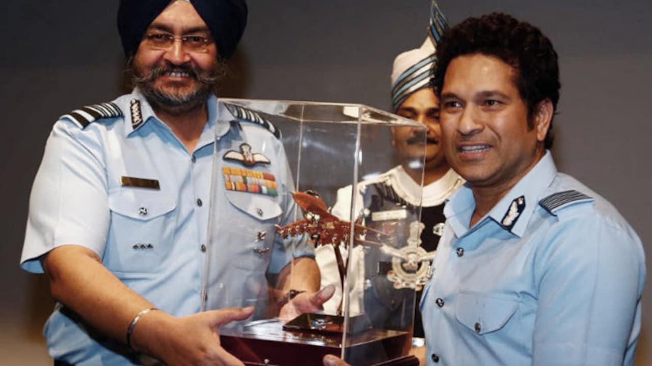 Sachin Tendulkar Finishes Watching Operation Safed Sagar Then Writes Open Letter To Indian Air Force