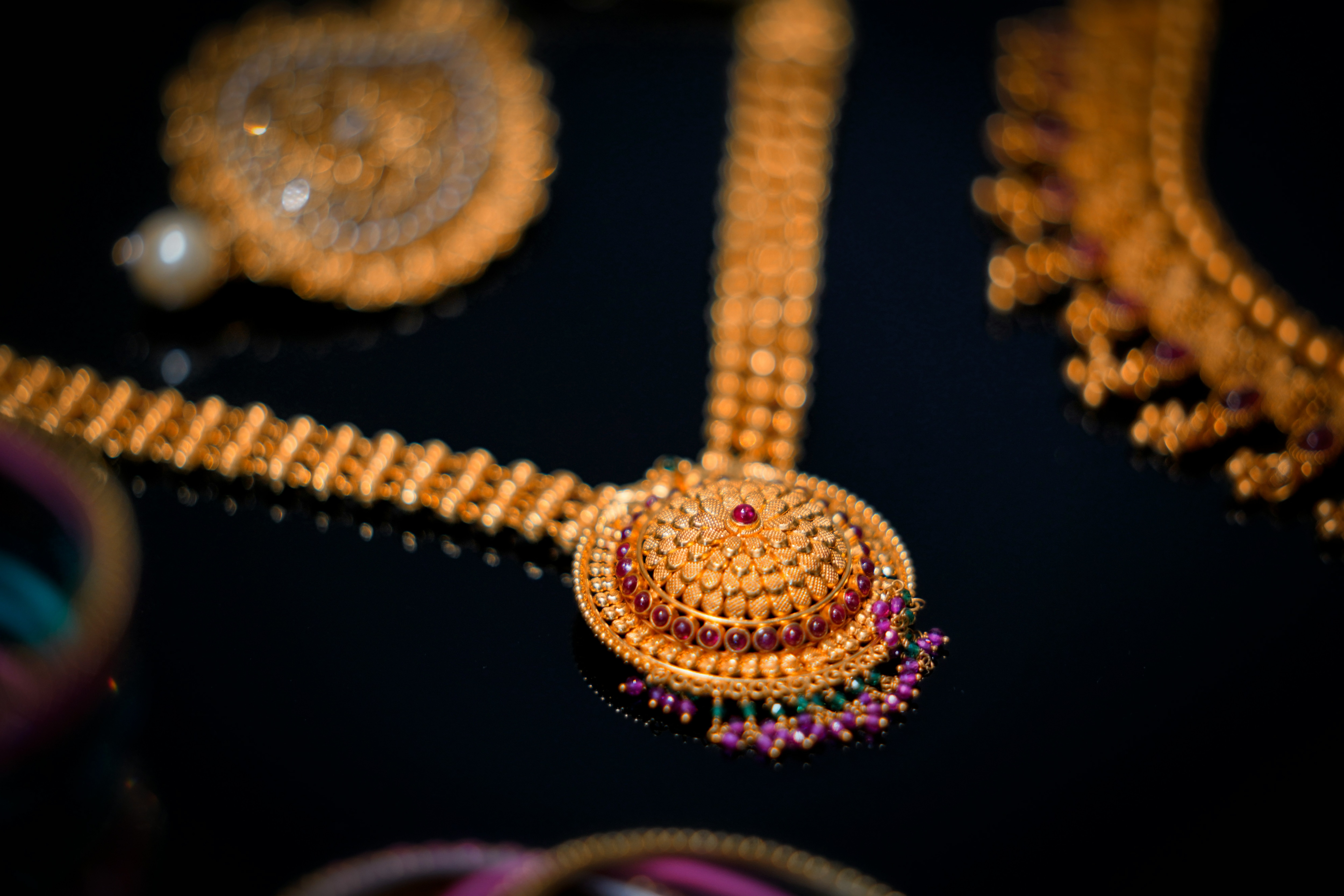 Gold Rate Today: Check 24K, 22K Prices In Mumbai, Delhi, Bengaluru On Sept 28