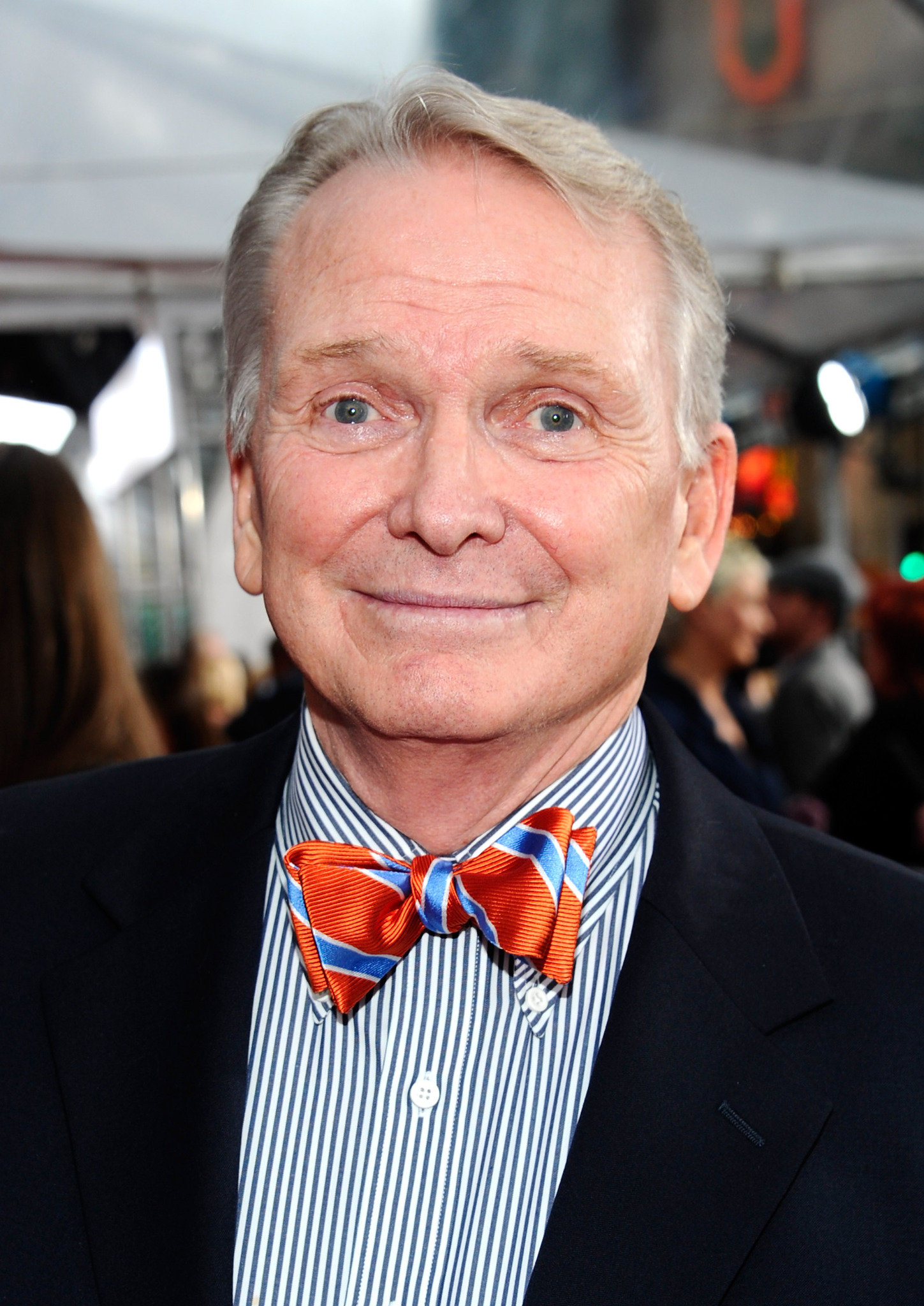 Legendary Costume Designer Bob Mackie Dies At 87