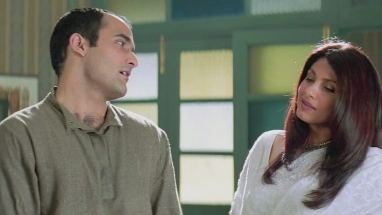 'Flattering To My Ego That I Romanced A Younger Guy': Why Dimple Kapadia Said 'Yes' To <i>Dil Chahta Hai</i>
