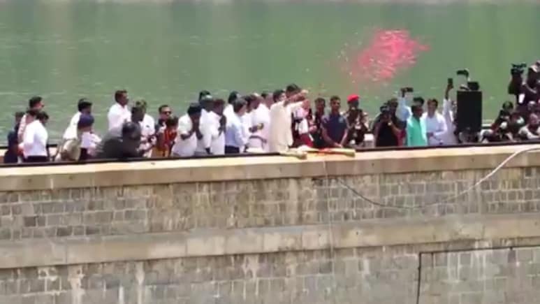 CM Vijay Opens Mettur Dam, Releases Cauvery Water for Delta Farmers
