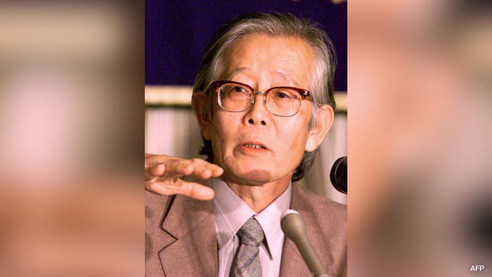 Nobel Chemistry Winner Hideki Shirakawa Dies at 90