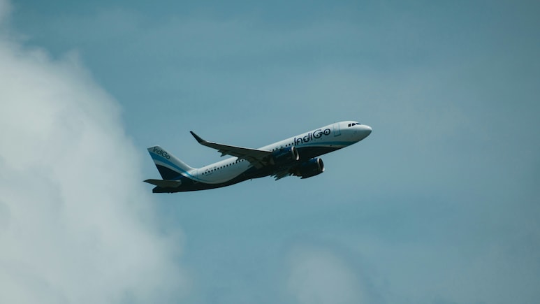 Kolkata Flight Fares Jump 71% On October 16 Ahead Of Durga Puja 2026