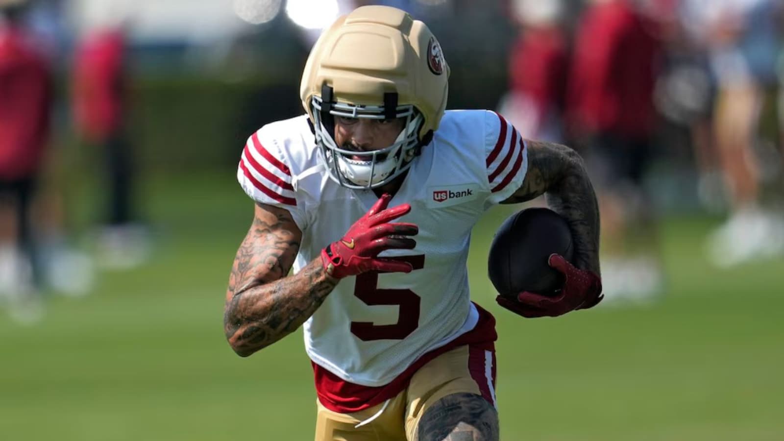 Mike Evans Topples A Hall Of Famer On The NFLs All-Time List Before Halftime Of His 49ers Debut
