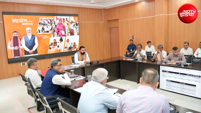 छोटे शहरों तक हवाई संपर्क, ड्यूटी से गायब डॉक्टरों की सेवा समाप्त... बिहार कैबिनेट के 17 बड़े फैसले