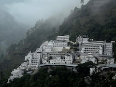 Vaishno Devi Yatra 2026: Train Routes, Flight Details And Travel Time From Delhi