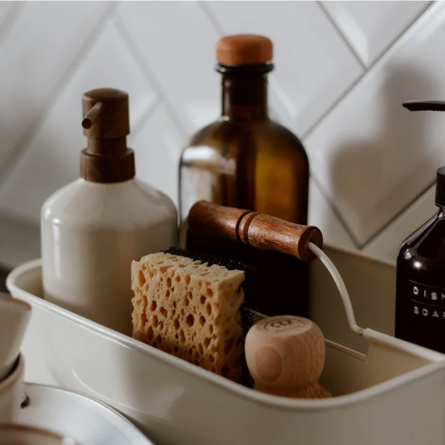 5 Amazing Kitchen Sponge Holders For Clean And Organised Sink