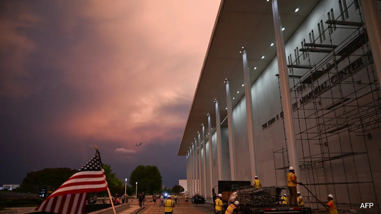 Kennedy Center Board Votes To Close Amid Financial, Trump Branding Dispute