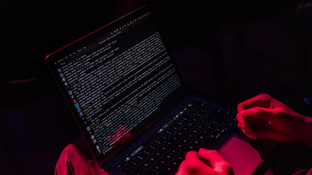 AI Fuels 440% Surge In Hackers Using Blockchains In Attacks