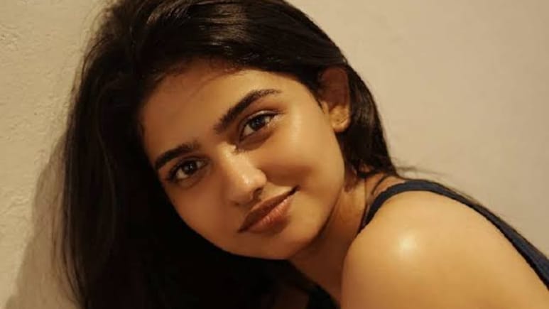 'Have To Push Boundaries': When Malayalam Actor Mamitha Baiju Faced Backlash For Dhanush's Tamil Film <i>Kara</i>