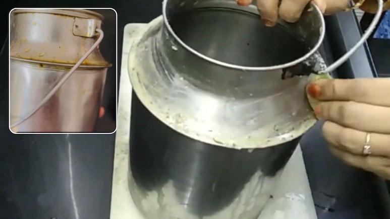 तेल की बोतल की चिकनाहट कैसे साफ करें? जानिए तेल की डोली के बाहर चिपचिपापन हटाने का आसान तरीका