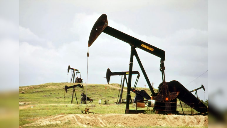 IOCL, Supreme Industries, Berger Paints: Crude-Linked Stocks Rally Across Sectors After After Oil Prices Dip