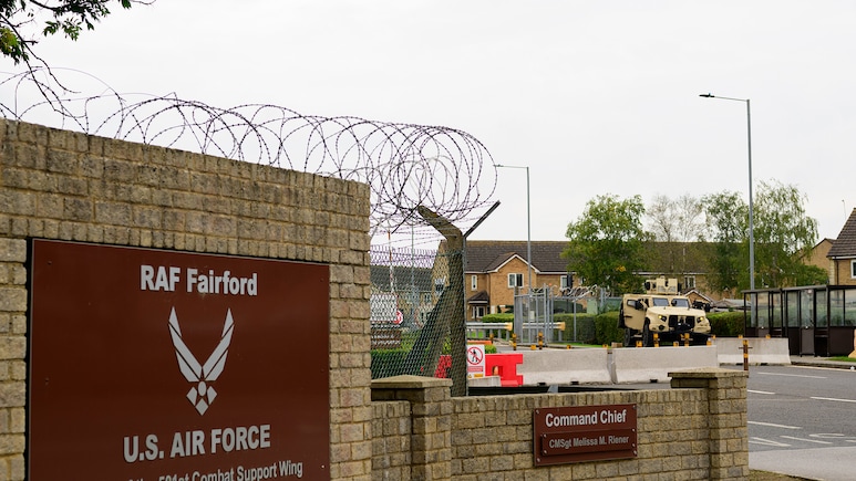 5 Men Arrested Near UK's RAF Fairford Base Used For Iran Strikes