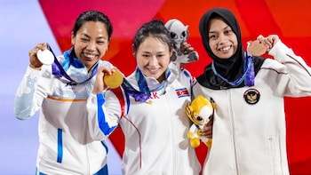 Asian Games Day 4 Highlights: Mirabai Chanu Wins Silver, India Add Soft Tennis Medal; Check Results