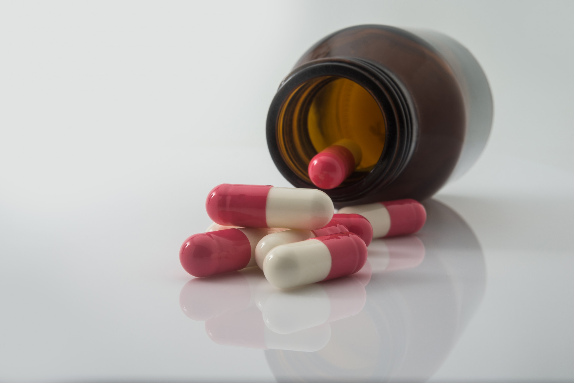 A new study has found that cholesterol lowering medication could reduce heart attack risk